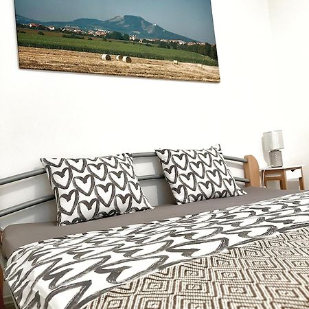 Apartment Sakvice 390 Zewnętrze zdjęcie